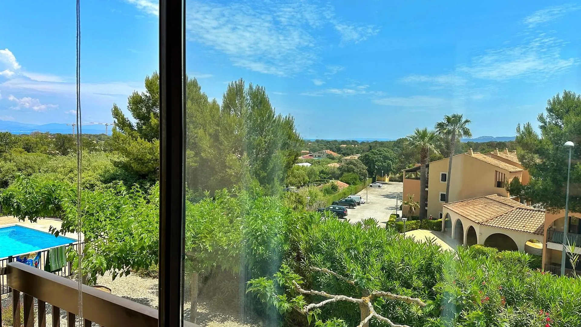 Grand Studio Avec Piscine Presqu'Ile De Giens Apartment Hyeres France