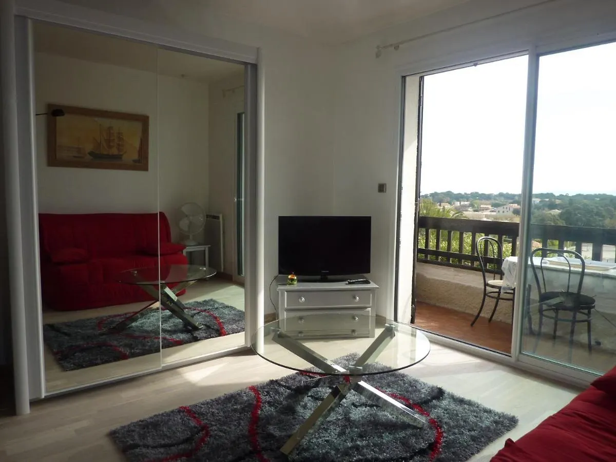 Ferienwohnung Grand Studio Avec Piscine Presqu'île De Giens Hyères 0*,